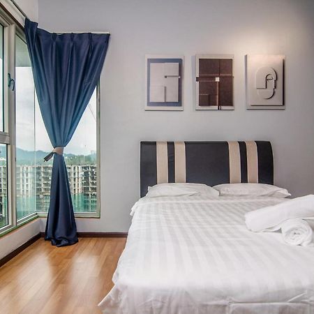 Flora Residence One South By Idealhub Seri Kembangan Exteriér fotografie